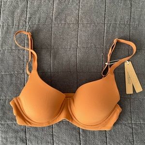 Skims Fits Everybody, Full Coverage bra in 34B